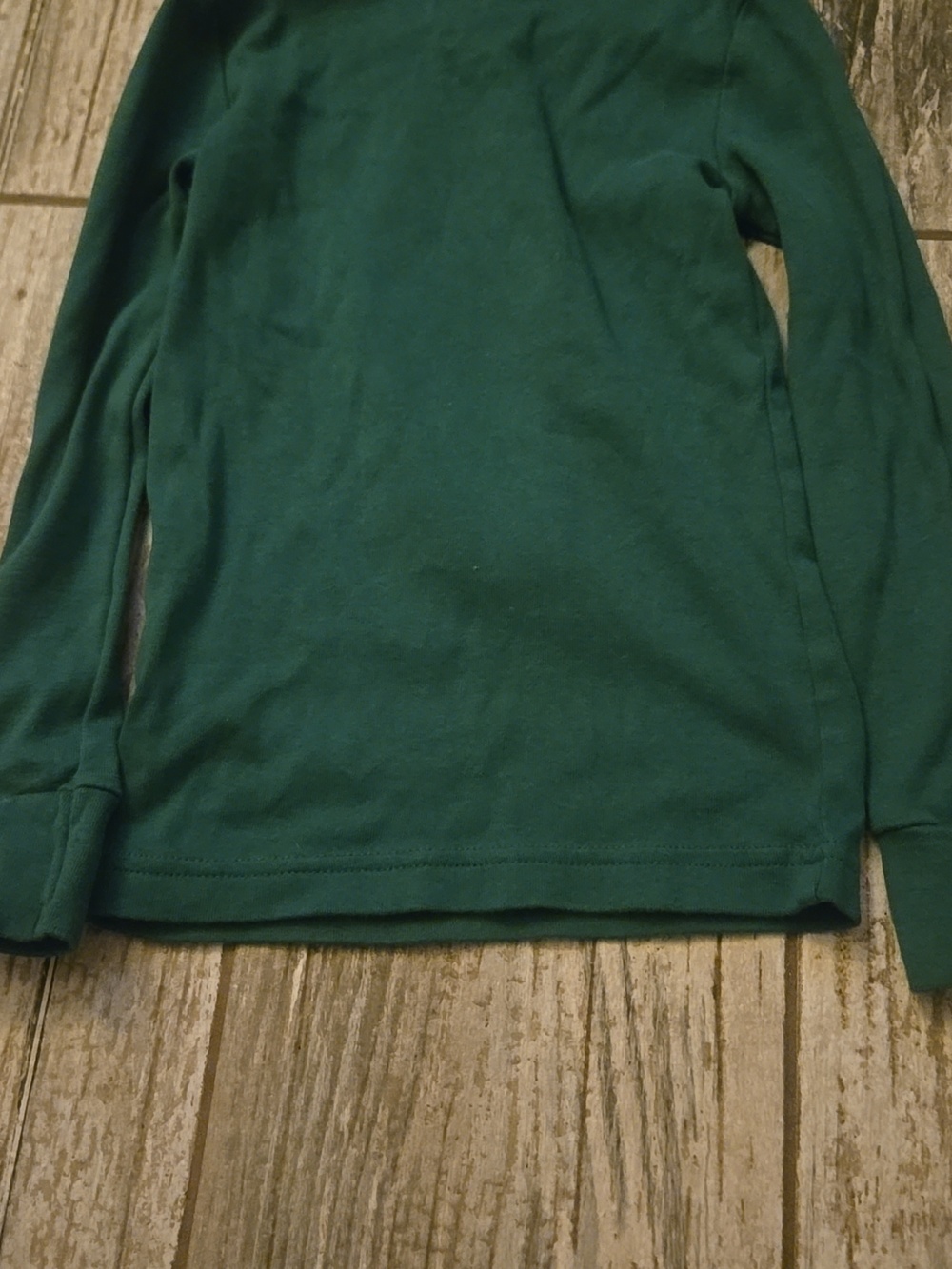 Old Navy Green Minnie Mouse Christmas Long-Sleeve Tee - Picture 4 of 4